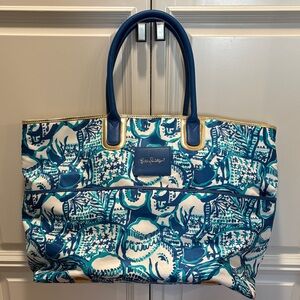 Lilly Pulitzer Jet Set Blue and White Weekender Tote Keep on Trunkin
